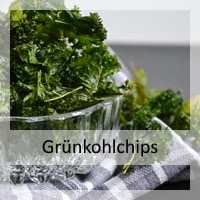 http://christinamachtwas.blogspot.de/2015/01/gesunder-snack-grunkohlchips-kalechips.html