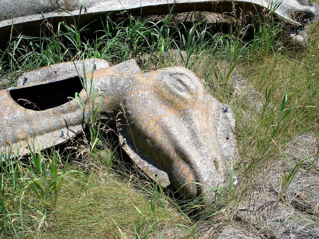 The Fiberglass Statue Graveyard of Sparta Kuriositas