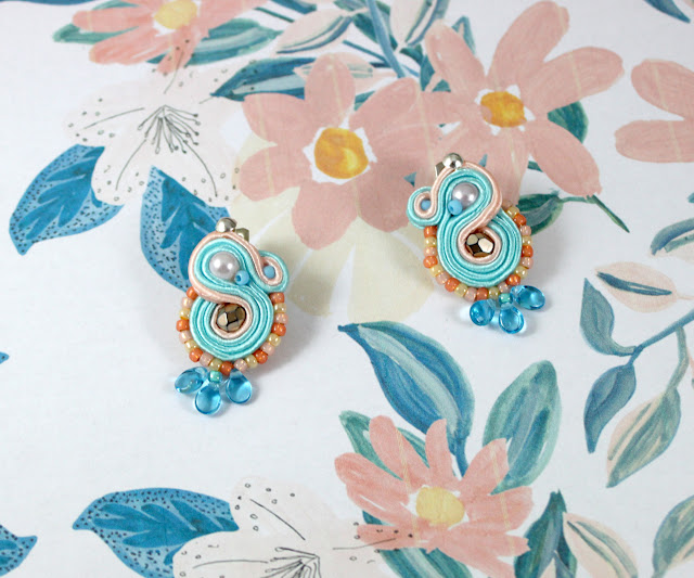 pastels earrings, small soutache earrings, handmade jewelry, colourful earrings, 