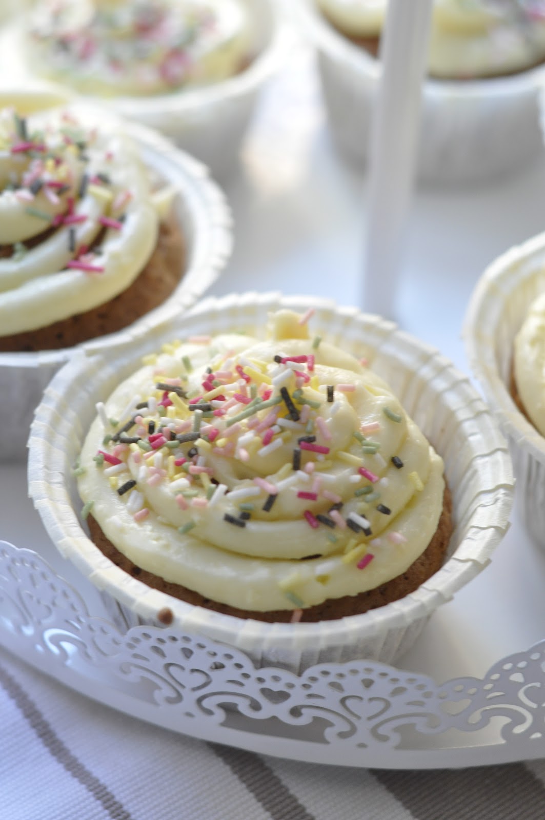 Elise Sonerud Verdens beste Gulrotkake/muffins