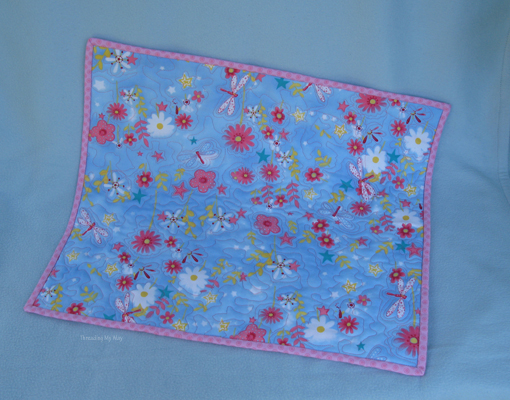 Practise your FMQ by making a Doll Quilt ~ Threading My Way