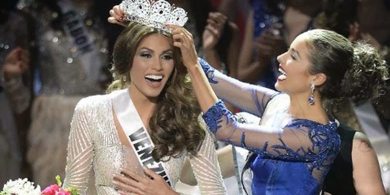 Final winner of Miss Universe Venezuela 2013 Final winner of Miss Universe Venezuela 2013