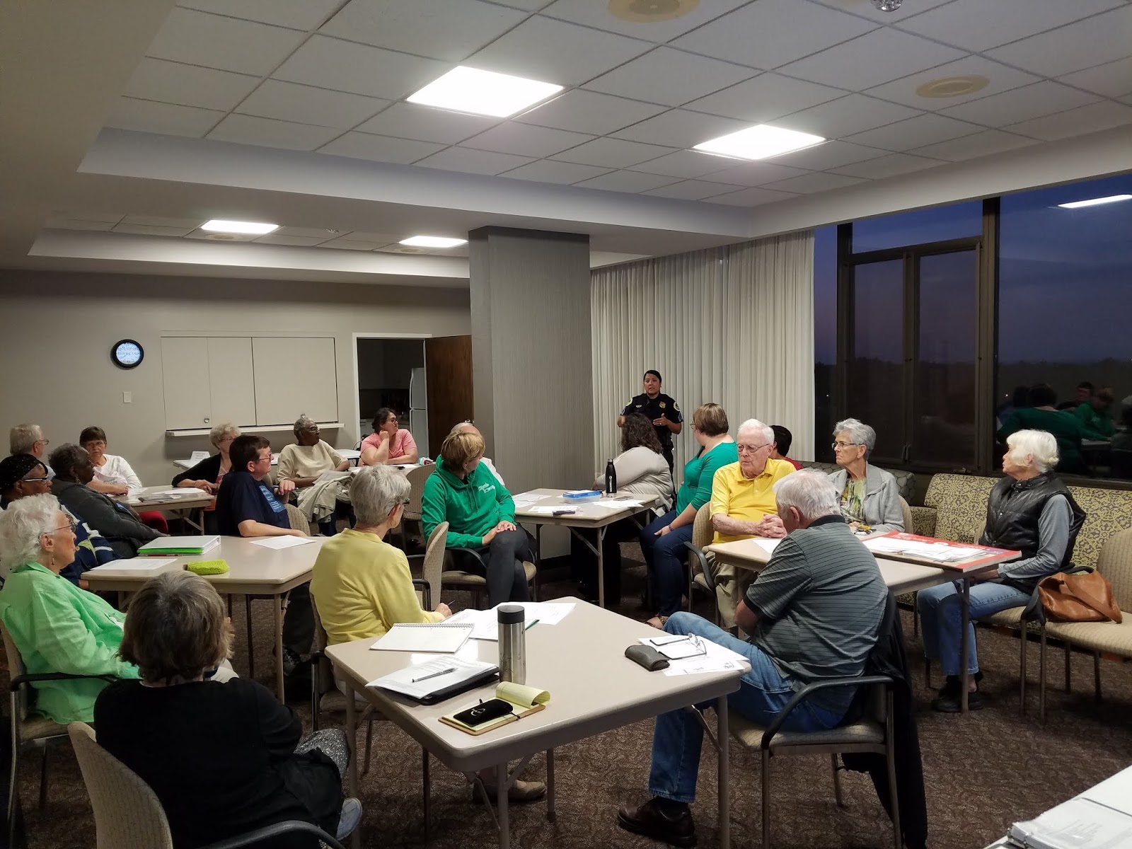 Woodland Heights Organization Neighbors speak at Woodland Heights town hall