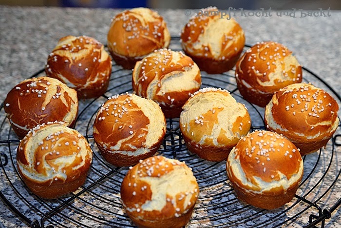 Dampfi kocht &amp; backt: Laugengebäck, Laugenmuffins und Laugenspitz