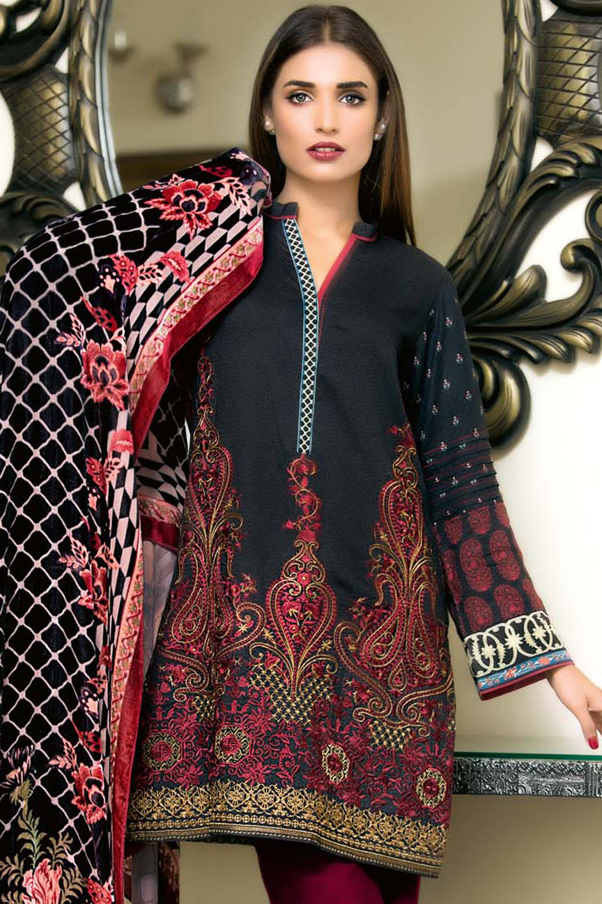 Pakistani Suits Wholesaler Delhi India Gul ahmed silk velvet dupatta