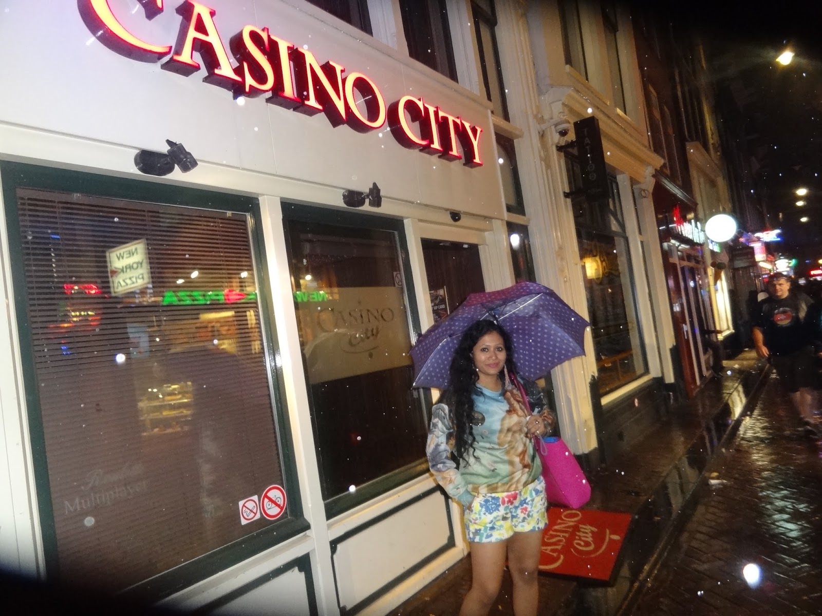 Amsterdam Nightlife - DocDivaTraveller