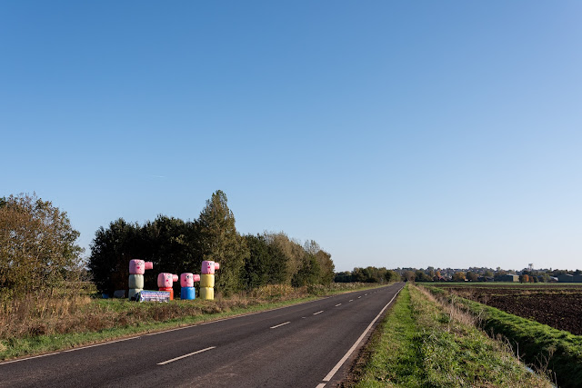 Roadside attraction - NW Lincolnshire Roadside attraction - NW Lincolnshire