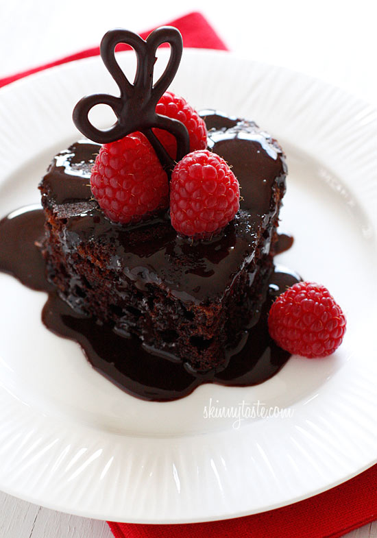 Super-Moist-Skinny-Chocolate-Cake.jpg