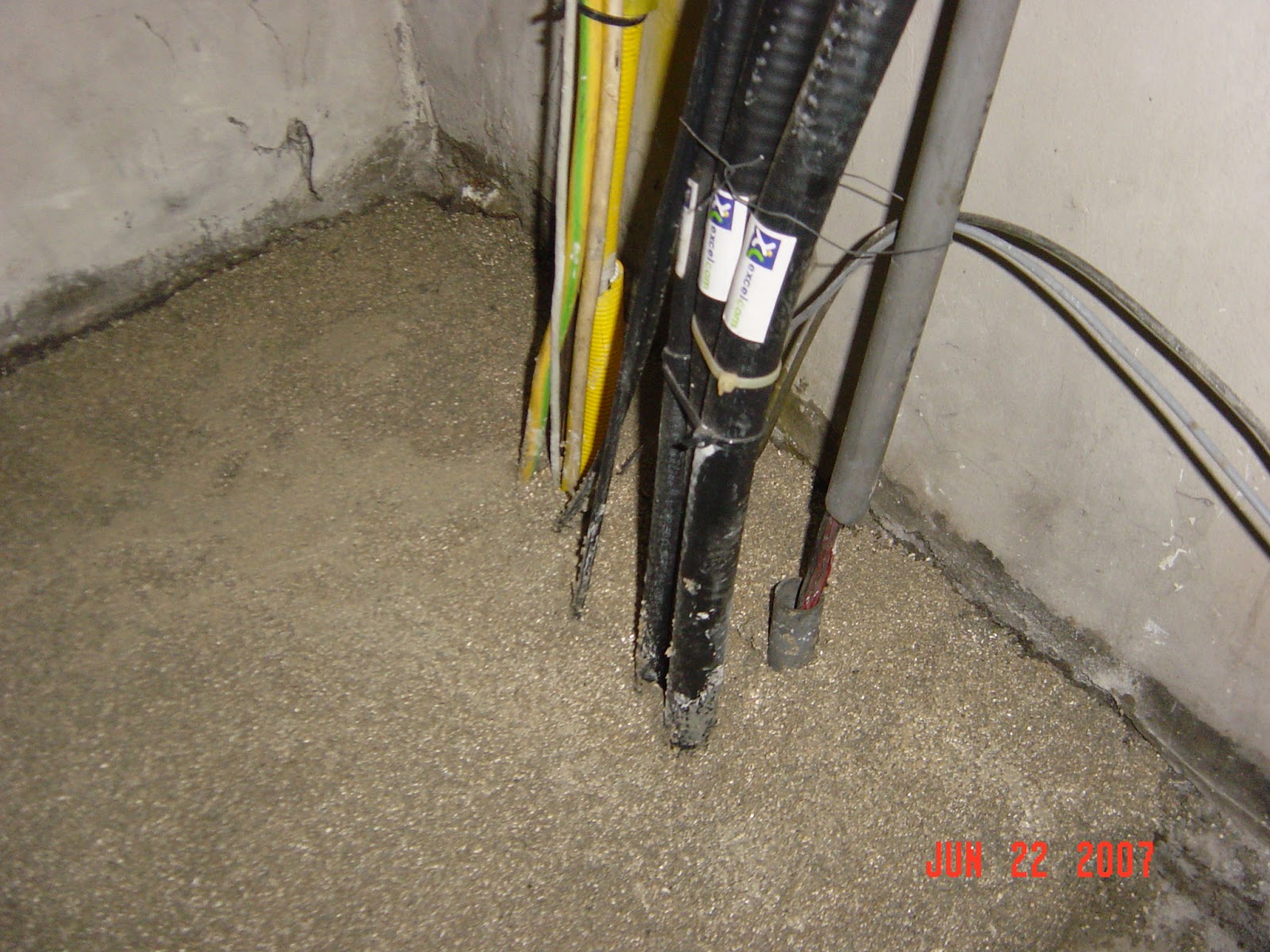 FIRESTOP MATERIAL untuk shaft dan lubang kabel