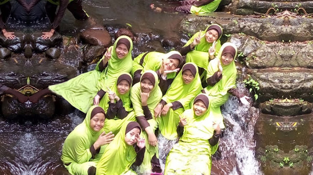 RIHLAH ILMIAH YANG DINANTI