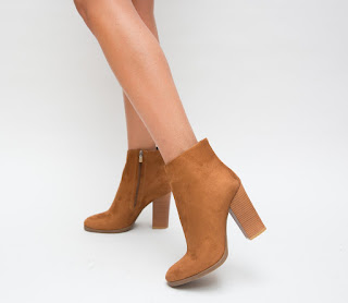 Botine dama camel piele intoarsa cu toc gros simple ieftine Botine dama camel piele intoarsa cu toc gros simple ieftine