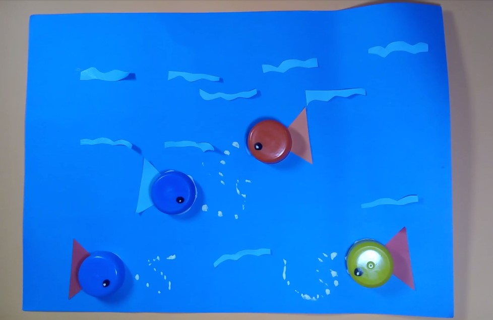 Paper craft Ideas How to make recycled bottle cap fish art