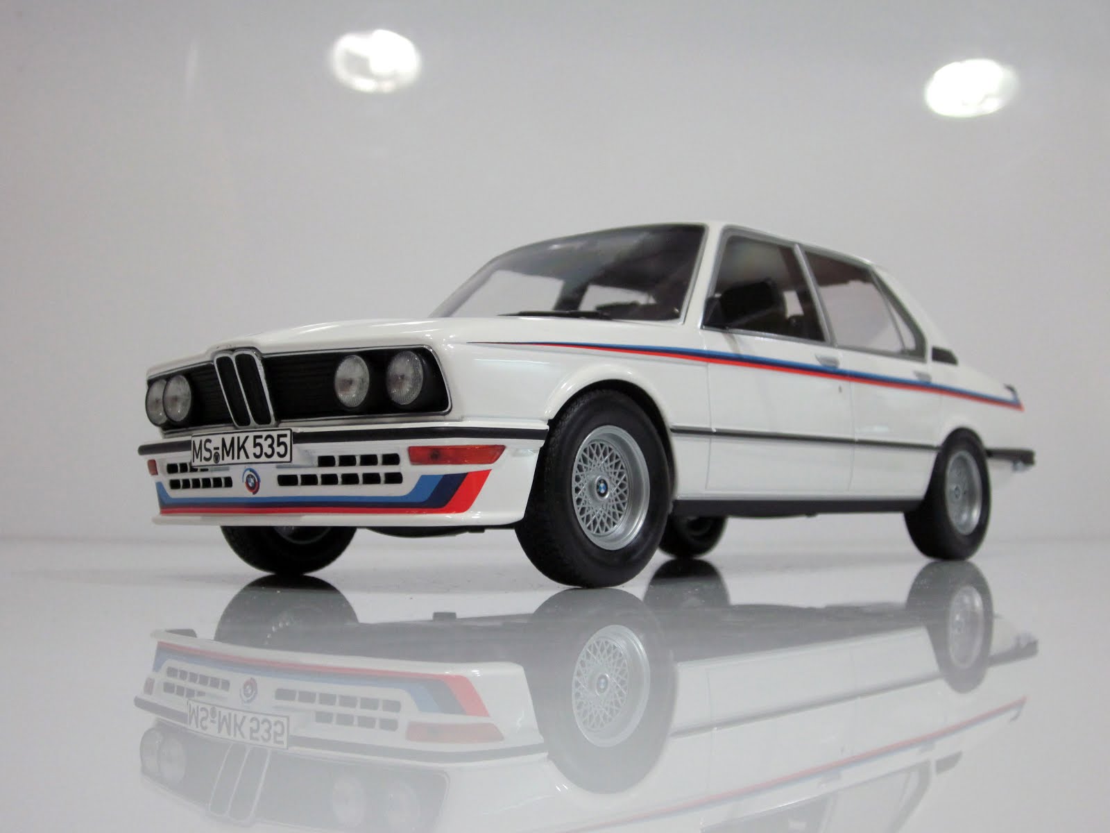 BMW M535i [E12] - 1980 Norev