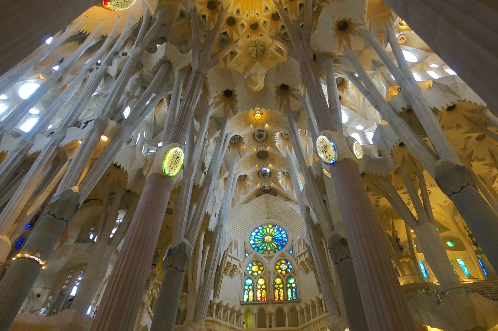 サグラダ・ファミリア　(Sagrada Familia)