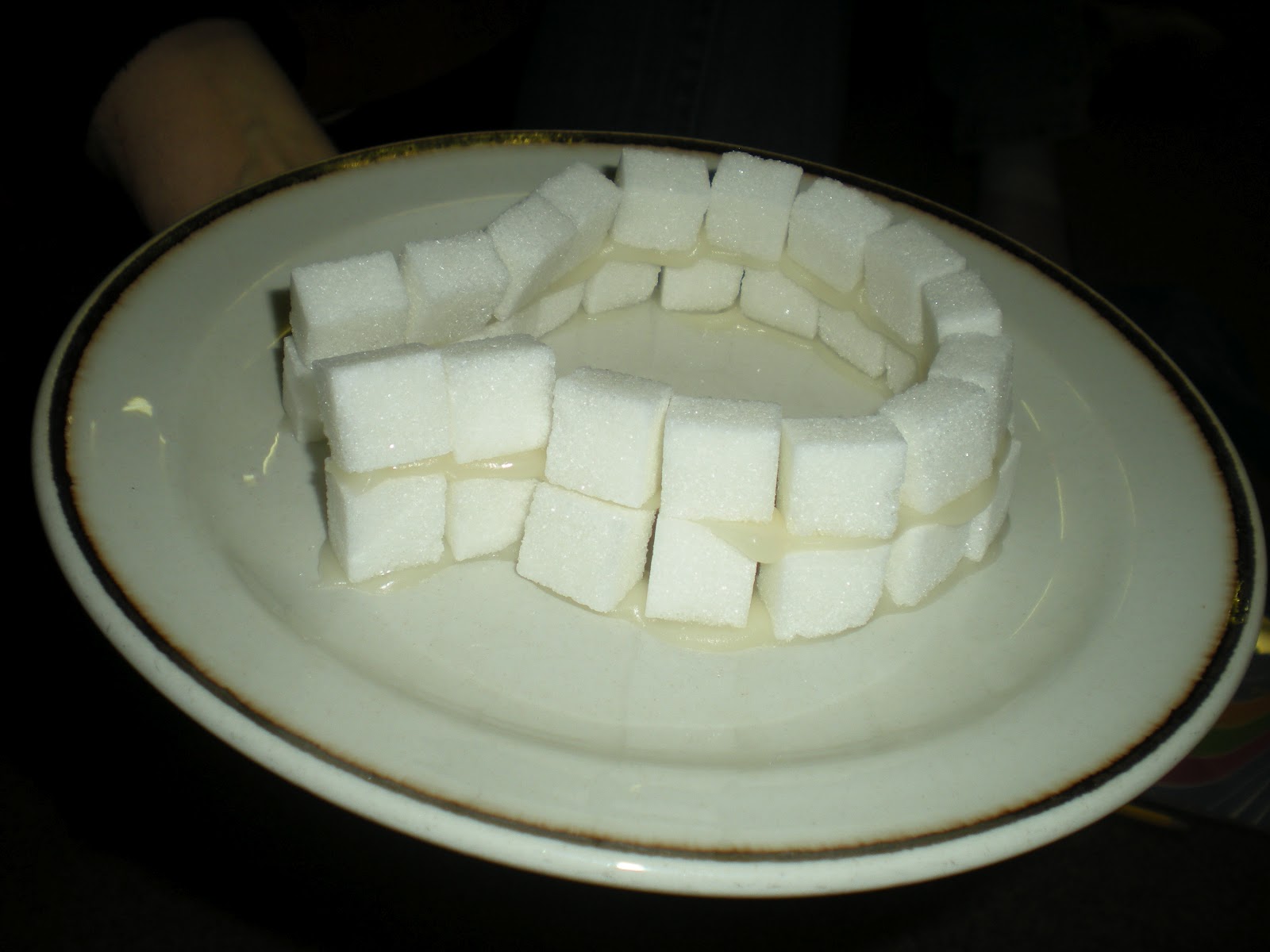 Davies Express Sugar Cube Igloo