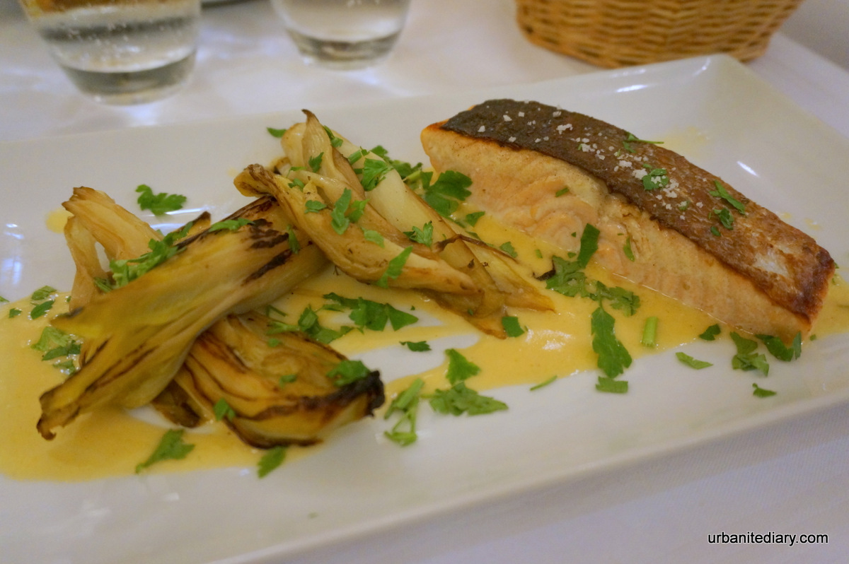 Paris 102 Wepler Brasserie Montmartre • Sassy Urbanite's Diary