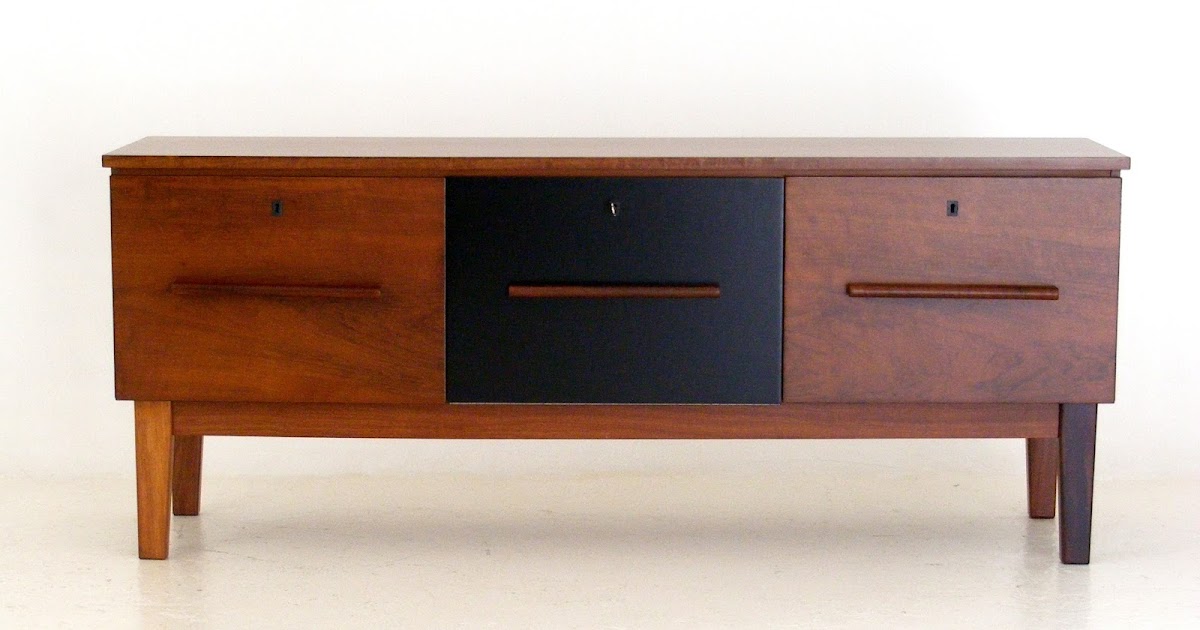VAMP FURNITURE A midcentury sideboard in Imbuia atVamp_10 April 2018