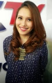 Foto gambar model rambut ayu ting ting lucu panjang terbaru