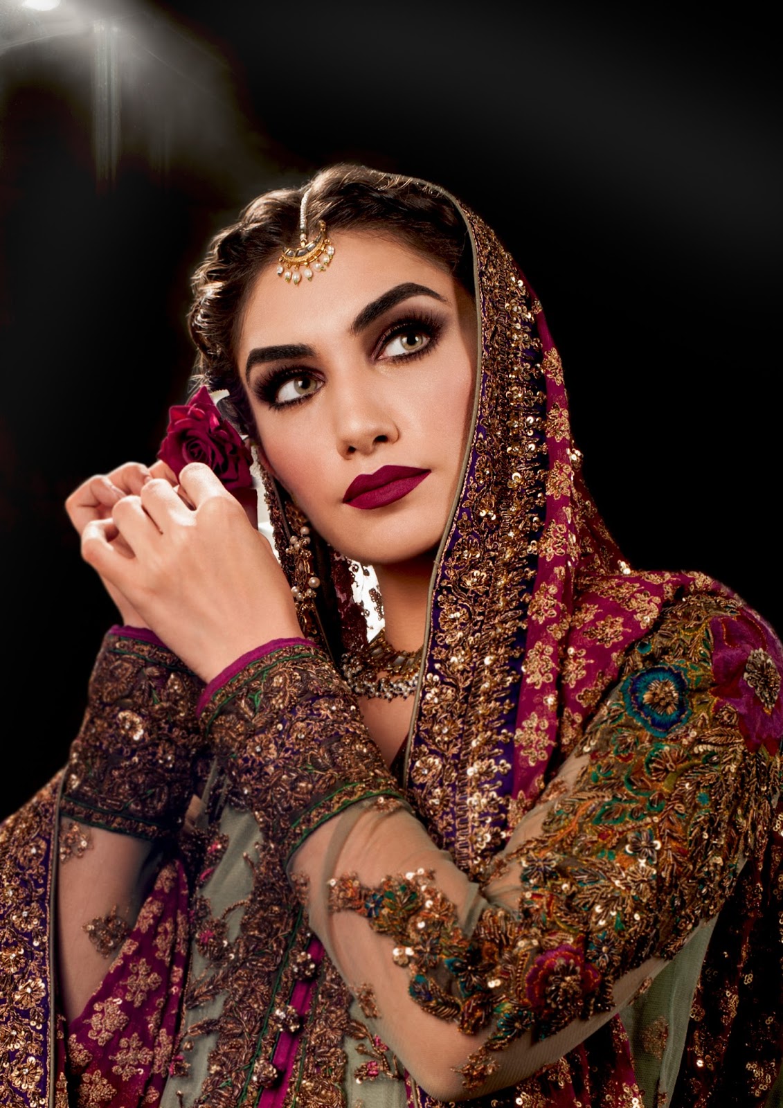 Pakistani Model Imaan Madani Looks Gorgeous In Her Latest Bridal Photoshoot
