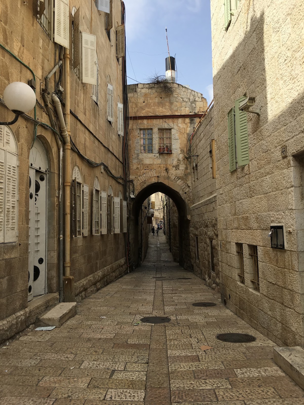 Invitation Israel The Porch and the Altar