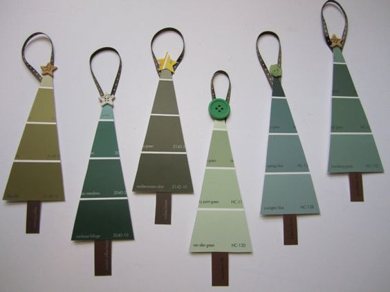 15 amazing diy pallet christmas tree ideas 30 Amazing Recycled DIY Christmas Ornaments | Do it yourself ideas and