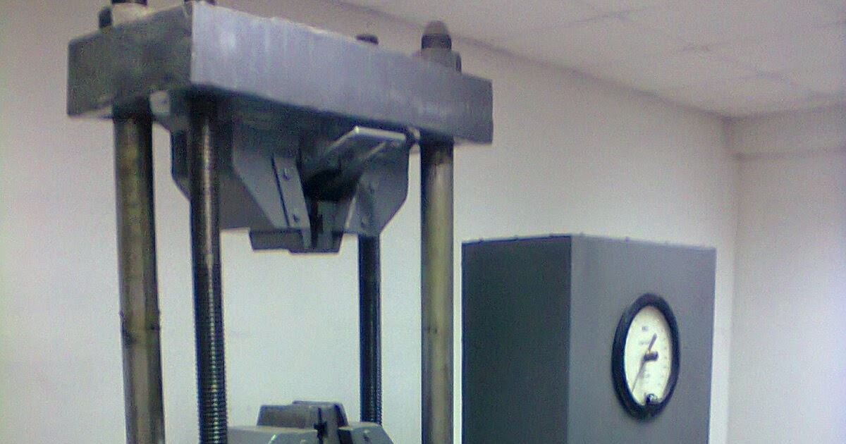 Compression Test of Timber Civil Engineering Laboratory