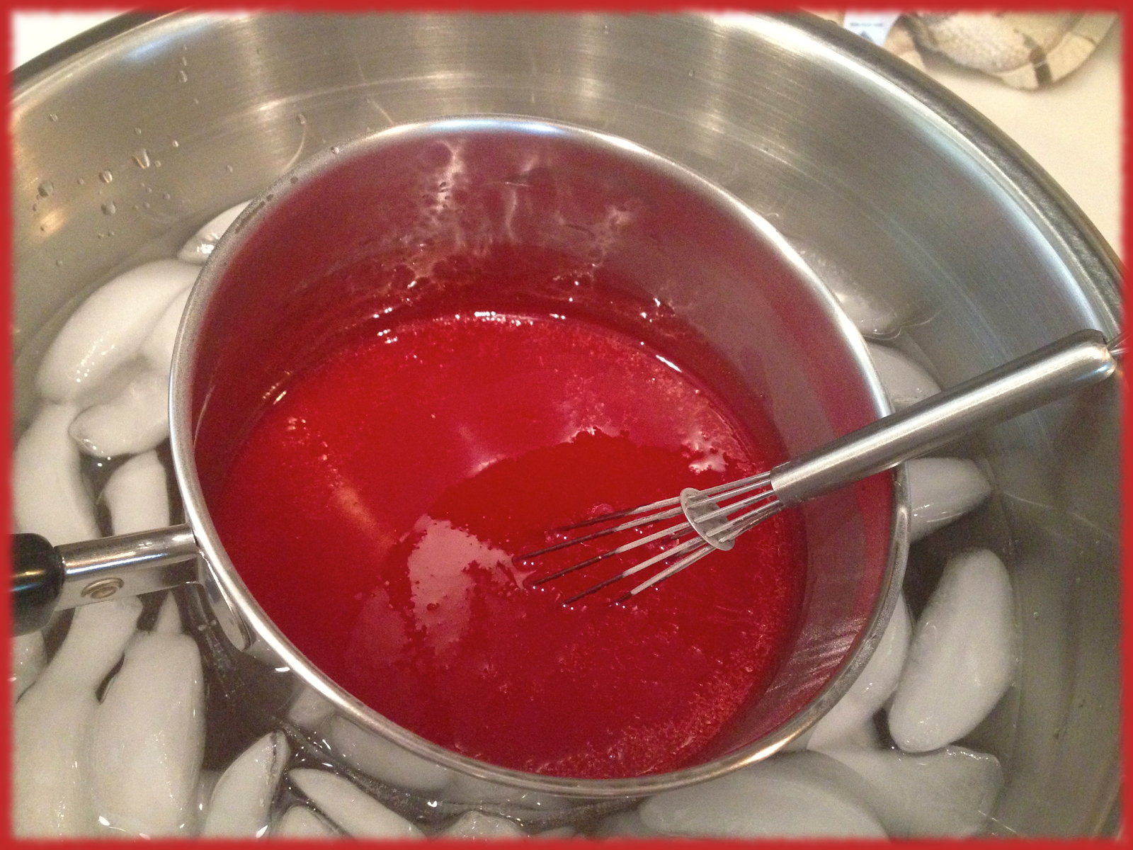 Bob's Big Boy Strawberry Pie Knockout!