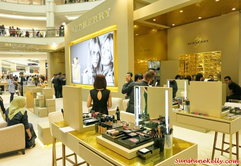 My Burberry Scent & Nude Glow Makeup Experience, My Burberry Fragrance, Burberry Beauty, Burberry Nude Glow Makeup, Burberry, burberry suria klcc, adrian sin, burberry beauty trainer