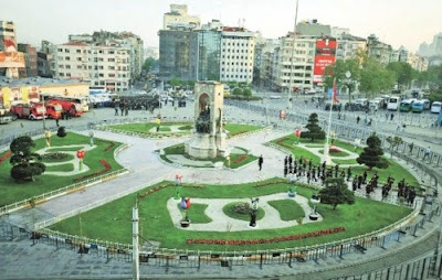 Mengunjungi Taksim Square dan sekitarnya