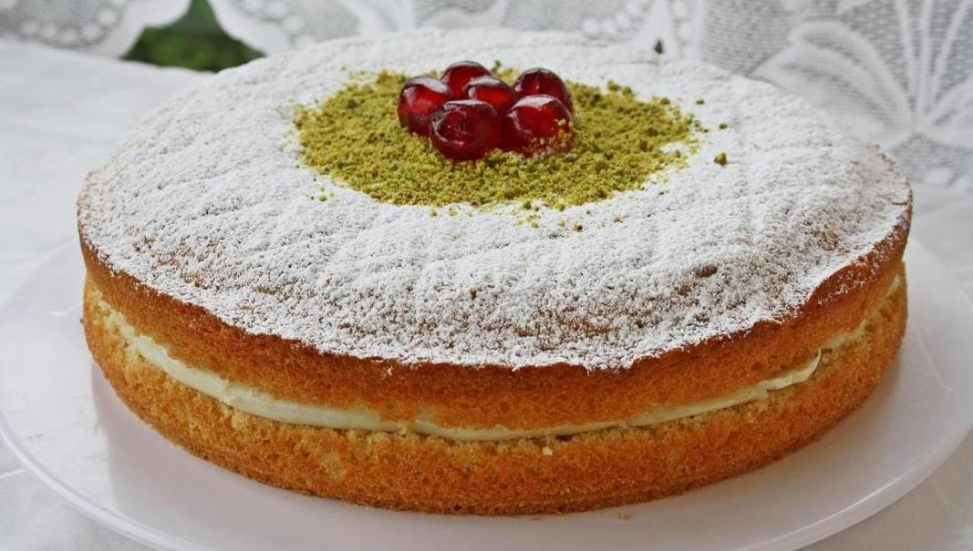 Pratik Yemek ve Pasta Tarifleri Muzlu Alman Pastası Tarifi