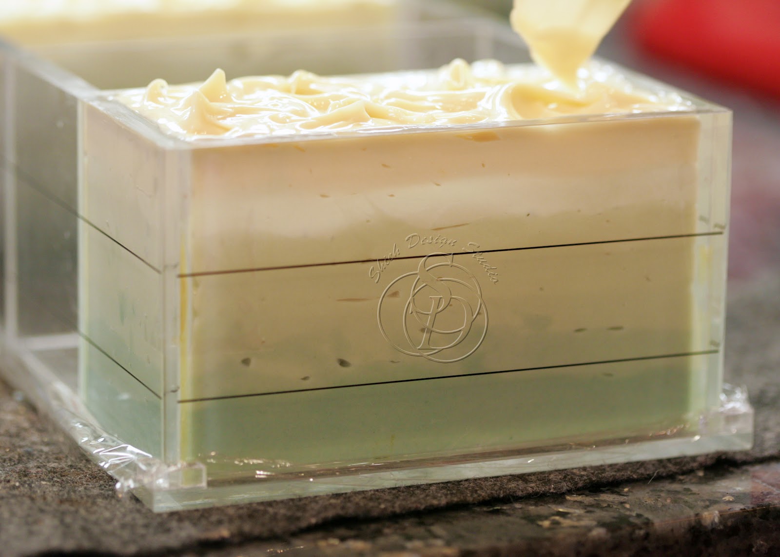 The Soap Bar Gradient Soap Tutorial Emily Shieh