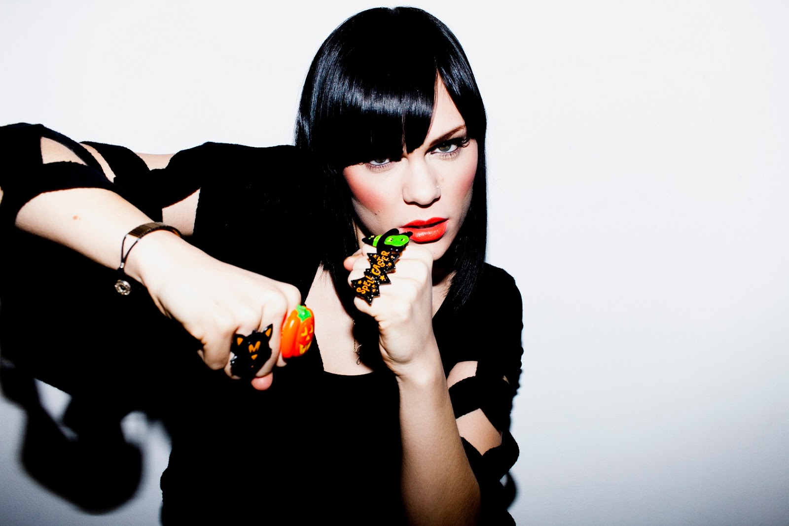 Jessie J Crazy HD Wallpapers Backgrounds Photos.