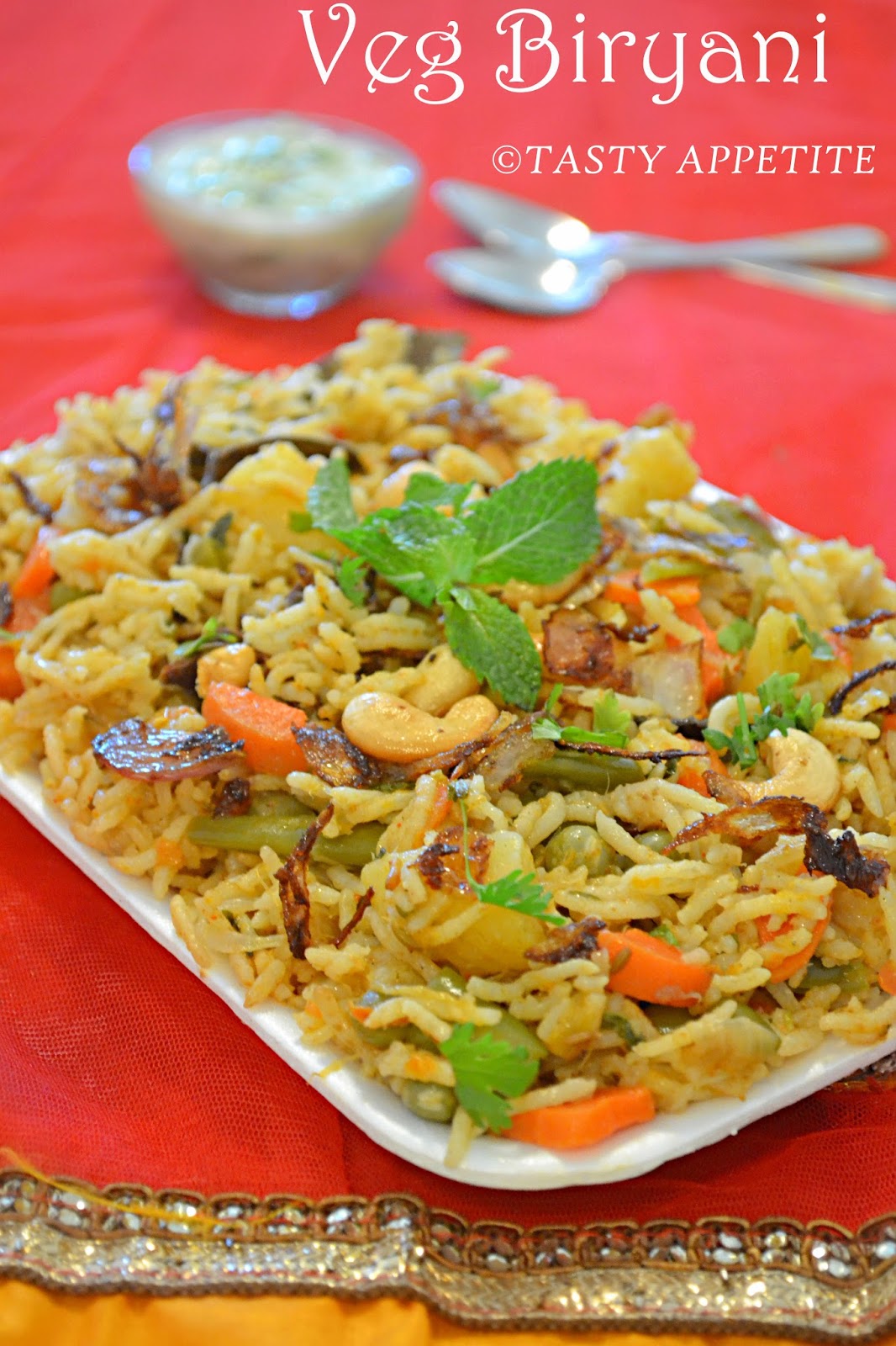 VEGETABLE BIRYANI / SPICY VEGETABLE BIRYANI RECIPE / EASY BIRYANI RECIPES