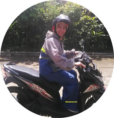 Tips Merawat Jas Hujan Bersih dan Tahan Lama Berkendaraan saat hujan