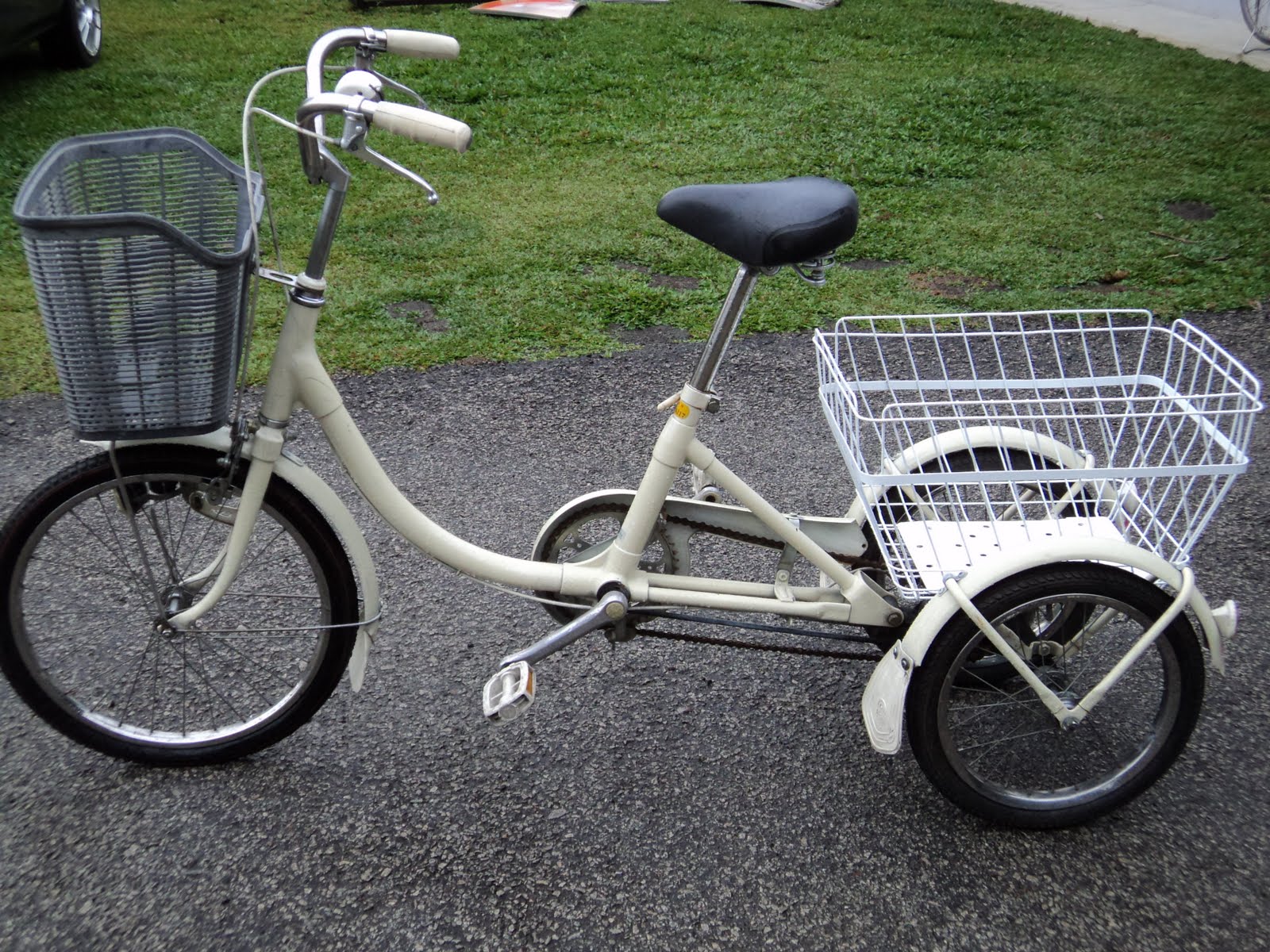 The Right Bike Store II 20" + 16" Imported Used Tricycle from Japan