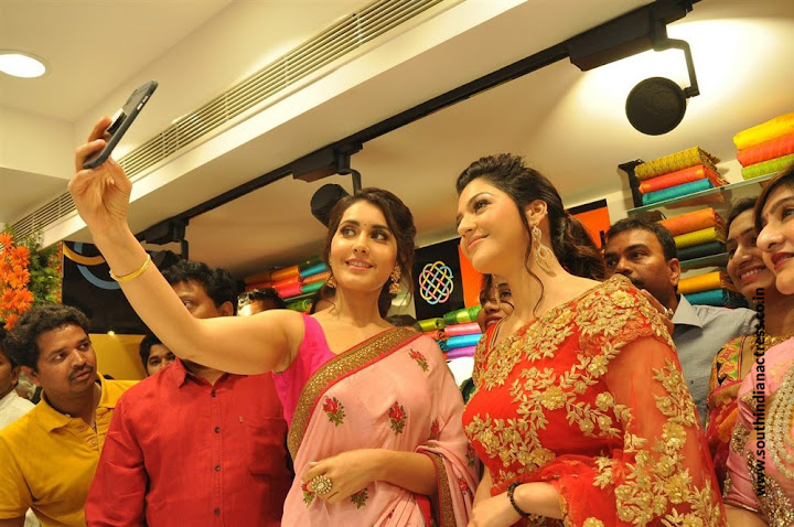 Raashi Khanna and Mehreen Pirzada launches KLM Fashion Mall