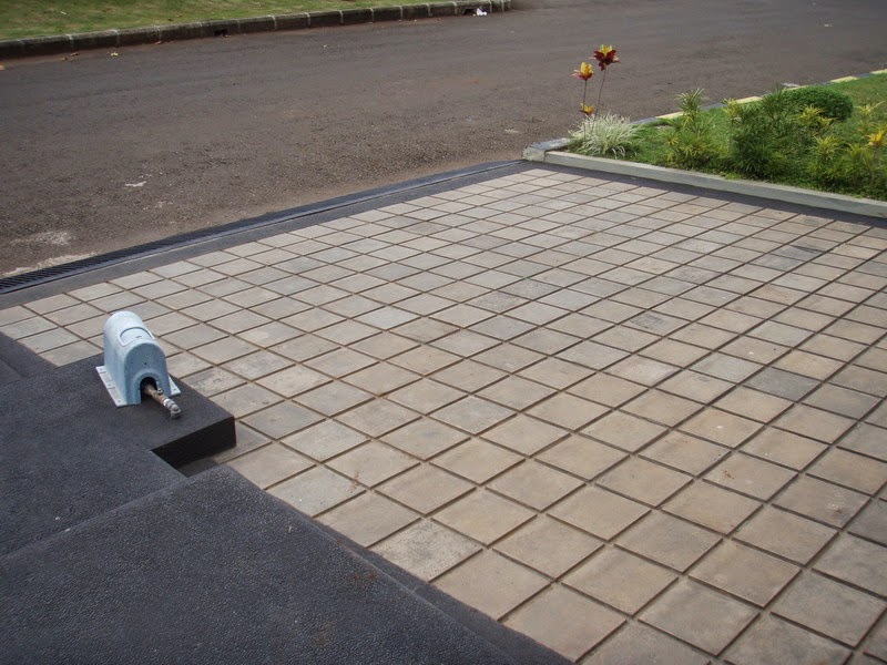 Lantai Batu Andesit: Lantai Unik dari Batu Andesit