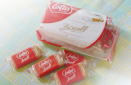 5 DELICIOUS IDEAS HOW TO ENJOY LOTUS BISCOFF BISCUITS AT HOME