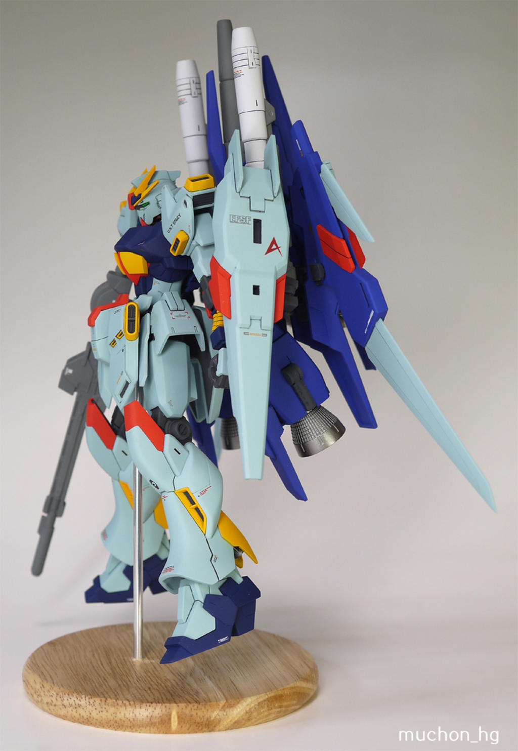 Custom Build: HG 1/144 Amuro Private Delta Gundam