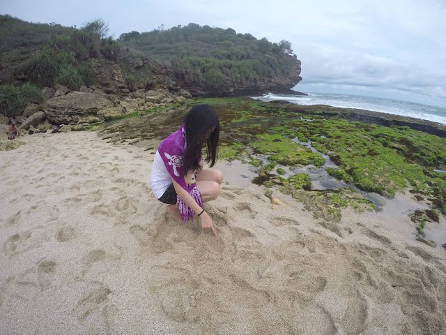 pasir pantai timang foto pemandangan pantai tiamang
