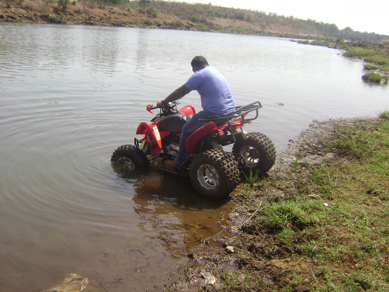 OCTOSPORT INDIA ATV vs four_wheel_drive_Jeep_India