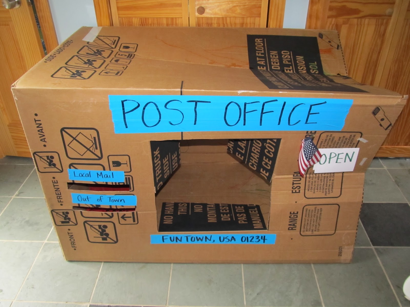 Kitchen Floor Crafts: Cardboard Post Office