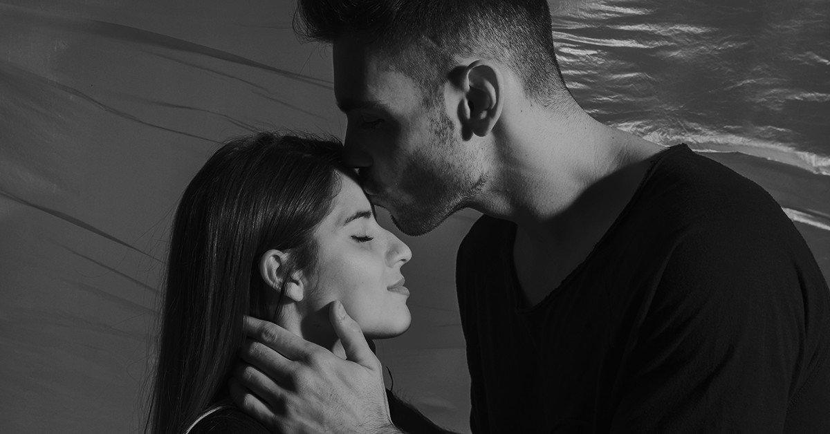 Here Is Why You Need To Wait For The Guy Who Kisses You On Your Forehead