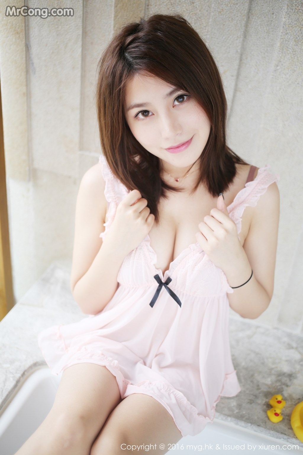 MyGirl Vol.228: Model Sabrina (许诺) (61 photos)