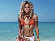 Shakira and the sea (shakira bikini wallpaper shakira mebarak wallpaper)