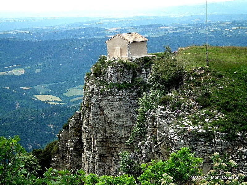 Chapelle  Mont Cousson "Alpes de Haute-Provence "( clic ) sur l'image pour voir le diapo