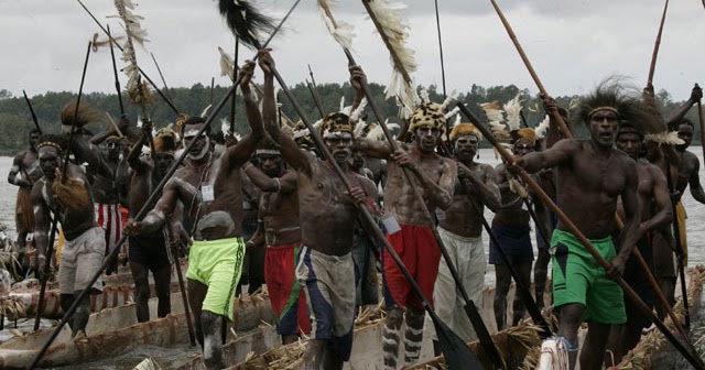 Suku Asmat : Kebudayaan, Sistem Kepercayaan, Kekerabatan 