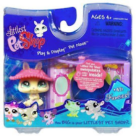 Littlest Pet Shop Pet Nooks Rabbit (#471) Pet