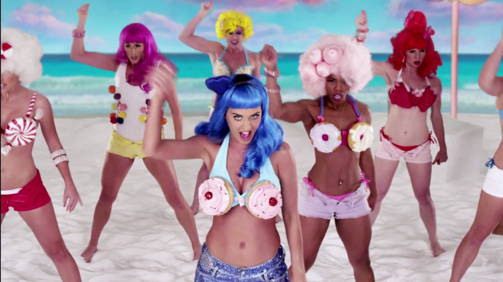 Katy Perry Girls - Katy perry california girls mking. 