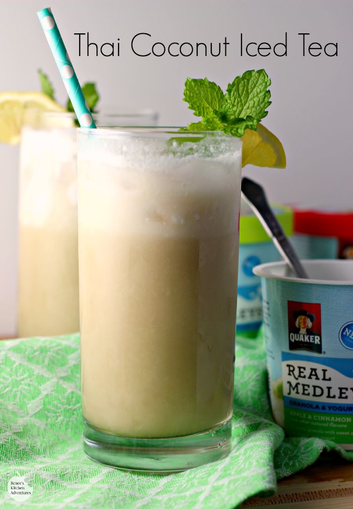 Thai Coconut Iced Tea | by Renee's Kitchen Adventures - Easy recipe for a Thai inspired iced tea drink #QuakerRealMedleys #ad @walmart